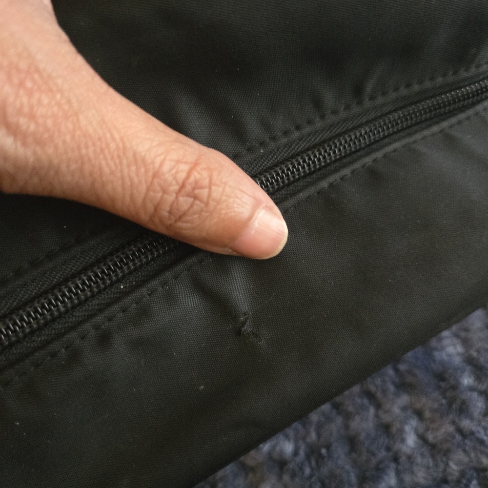 Chanel Black Men's Toiletries Bag - Picture 3 of 6